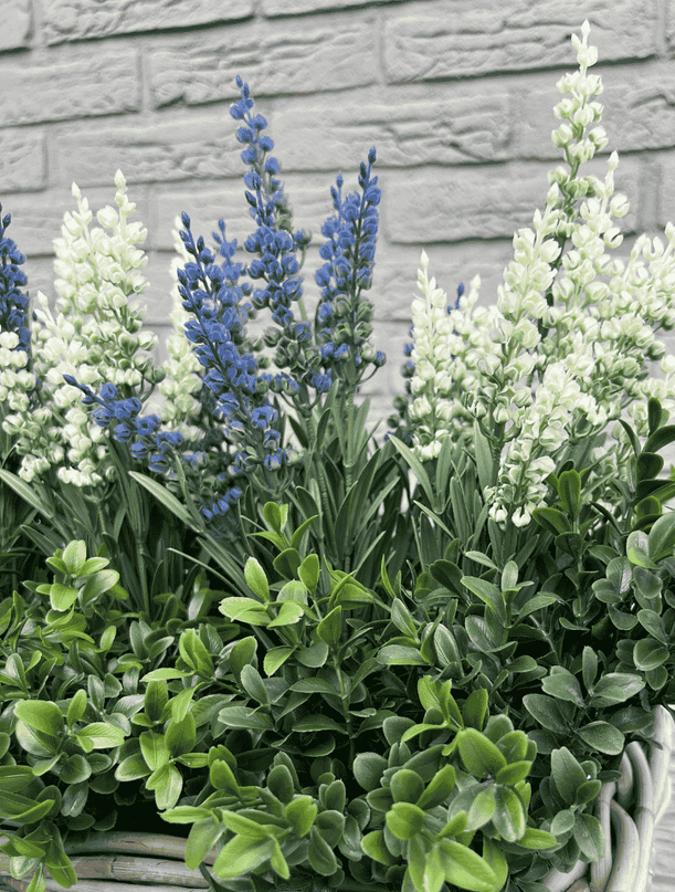 LeopoldFlora Rotan Hangmand incl UV Kunst Lavendel 30cm en Buxus